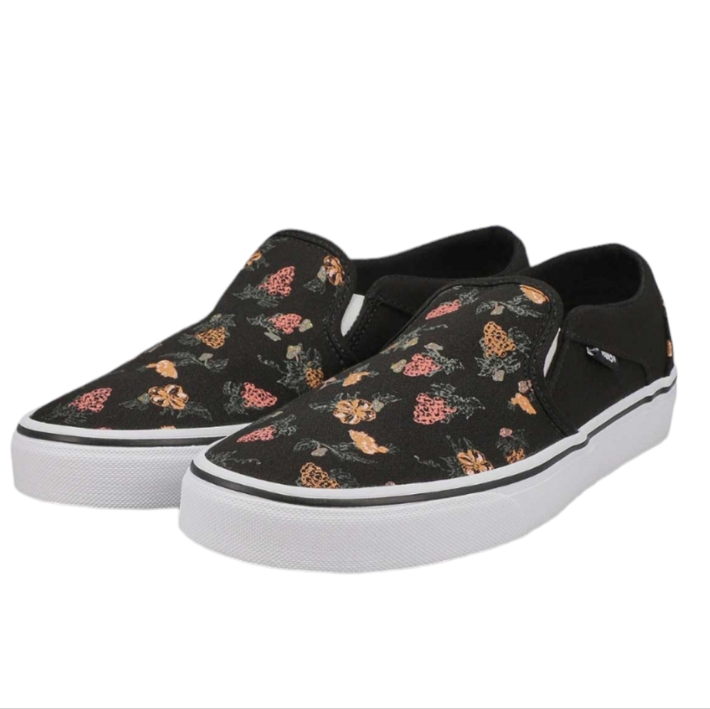 NWOT Vans size 3 Asher slip on flower pattern‎ shoes sneakers